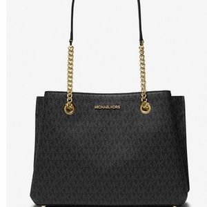 Teagan Large Logo Shoulder Bag